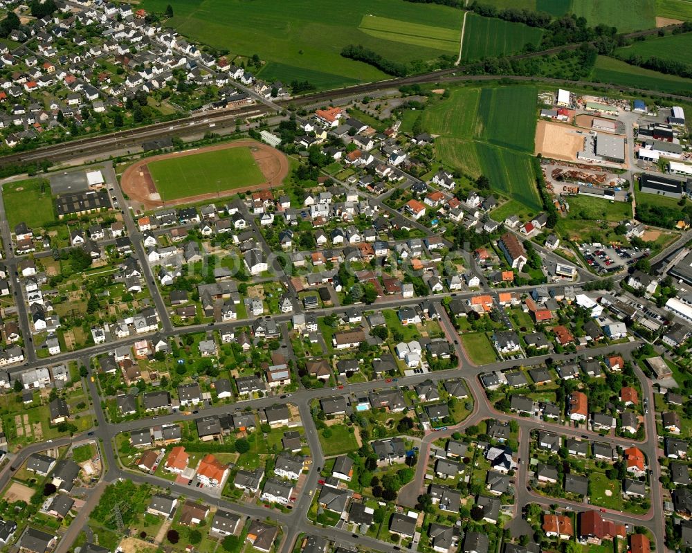 Luftaufnahme Eschhofen - Wohngebiet - Mischbebauung der Mehr- und Einfamilienhaussiedlung in Eschhofen im Bundesland Hessen, Deutschland