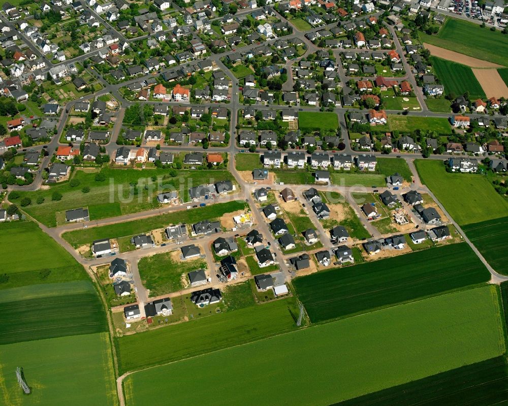 Luftbild Eschhofen - Wohngebiet - Mischbebauung der Mehr- und Einfamilienhaussiedlung in Eschhofen im Bundesland Hessen, Deutschland