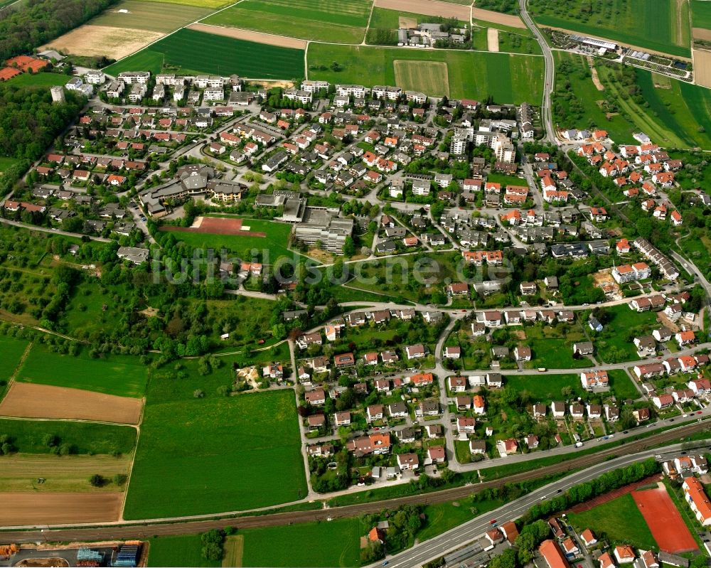 Faurndau aus der Vogelperspektive: Wohngebiet - Mischbebauung der Mehr- und Einfamilienhaussiedlung in Faurndau im Bundesland Baden-Württemberg, Deutschland