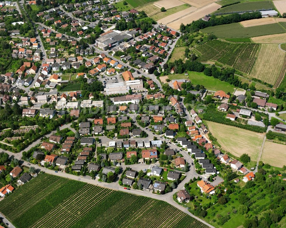 Flein aus der Vogelperspektive: Wohngebiet - Mischbebauung der Mehr- und Einfamilienhaussiedlung in Flein im Bundesland Baden-Württemberg, Deutschland