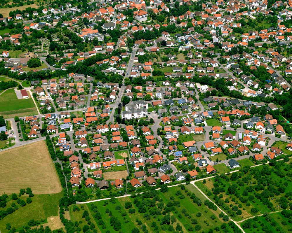 Gomaringen aus der Vogelperspektive: Wohngebiet - Mischbebauung der Mehr- und Einfamilienhaussiedlung in Gomaringen im Bundesland Baden-Württemberg, Deutschland