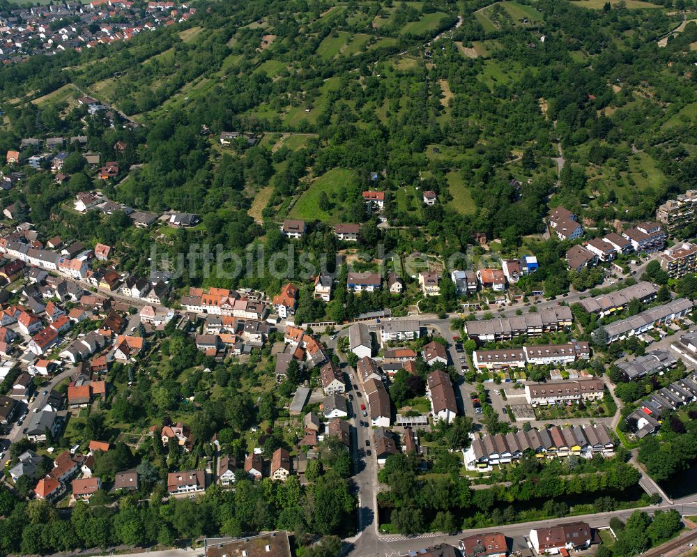 Luftaufnahme Grötzingen - Wohngebiet - Mischbebauung der Mehr- und Einfamilienhaussiedlung in Grötzingen im Bundesland Baden-Württemberg, Deutschland