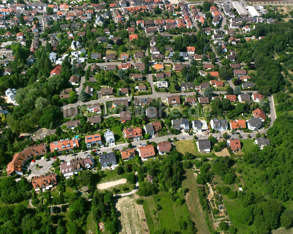 Luftaufnahme Grötzingen - Wohngebiet - Mischbebauung der Mehr- und Einfamilienhaussiedlung in Grötzingen im Bundesland Baden-Württemberg, Deutschland