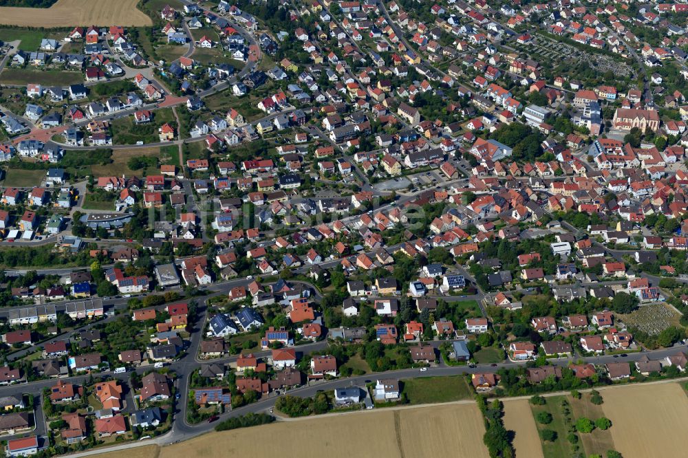 Höchberg von oben - Wohngebiet - Mischbebauung der Mehr- und Einfamilienhaussiedlung in Höchberg im Bundesland Bayern, Deutschland