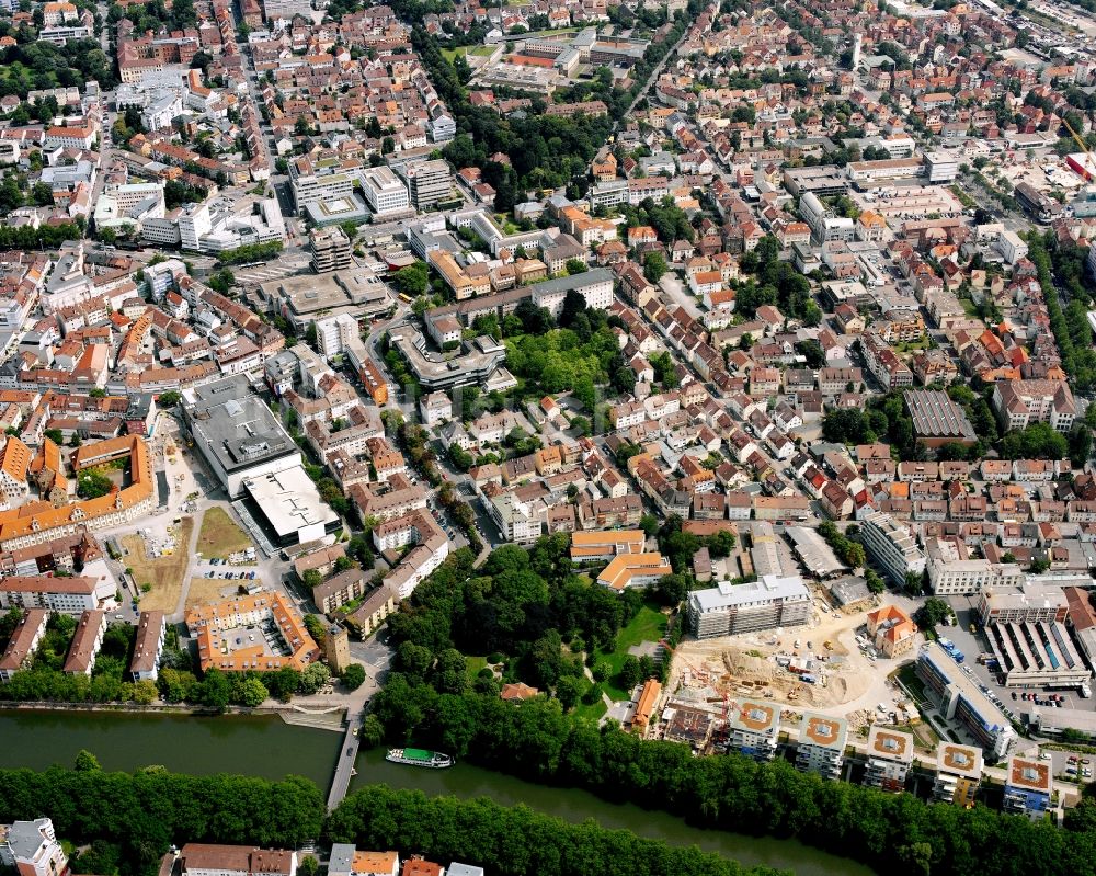 Heilbronn von oben - Wohngebiet - Mischbebauung der Mehr- und Einfamilienhaussiedlung in Heilbronn im Bundesland Baden-Württemberg, Deutschland