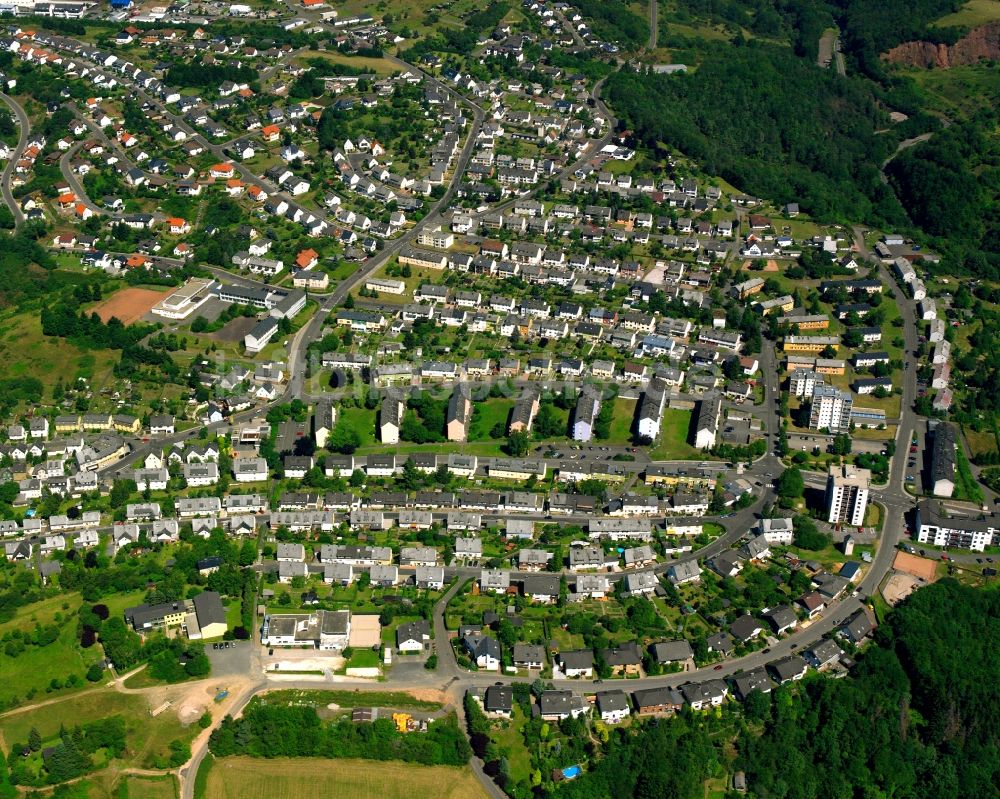 Luftbild Idar - Wohngebiet - Mischbebauung der Mehr- und Einfamilienhaussiedlung in Idar im Bundesland Rheinland-Pfalz, Deutschland