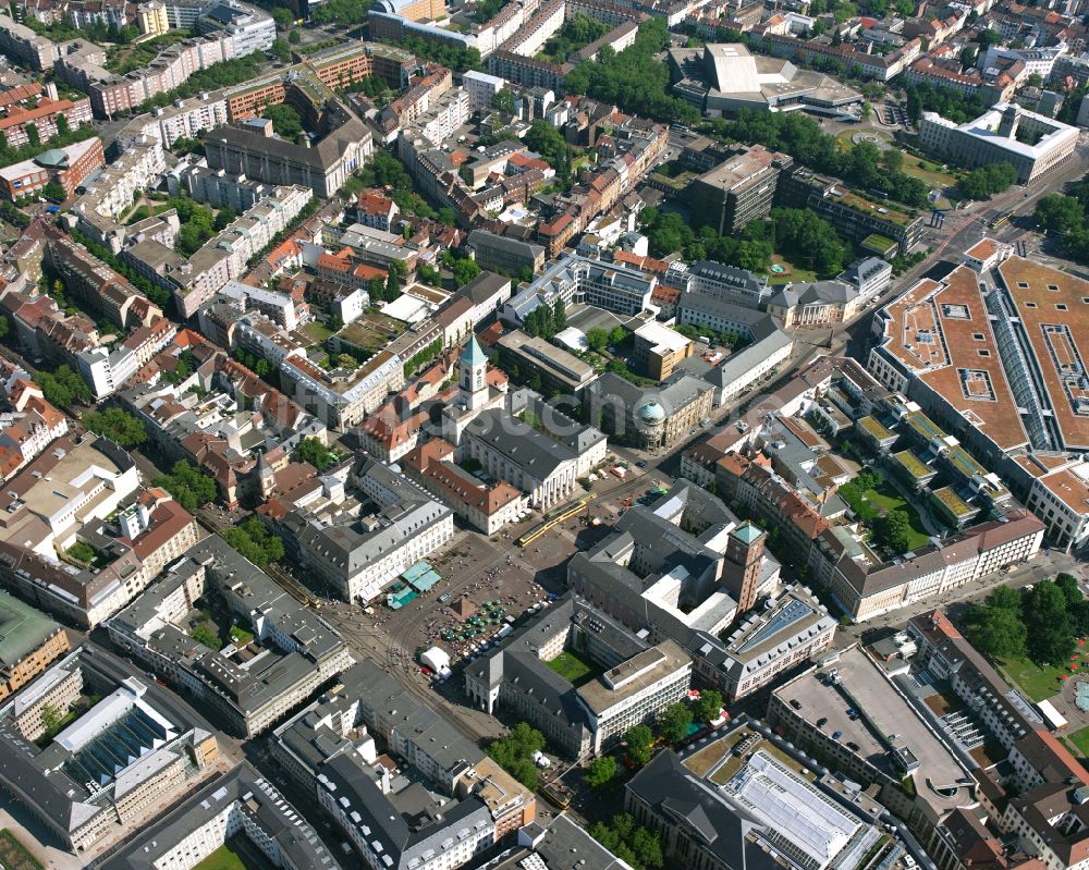 Innenstadt-Ost von oben - Wohngebiet - Mischbebauung der Mehr- und Einfamilienhaussiedlung in Innenstadt-Ost im Bundesland Baden-Württemberg, Deutschland