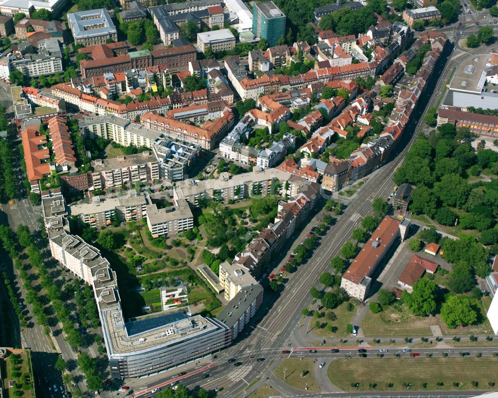 Innenstadt-Ost aus der Vogelperspektive: Wohngebiet - Mischbebauung der Mehr- und Einfamilienhaussiedlung in Innenstadt-Ost im Bundesland Baden-Württemberg, Deutschland