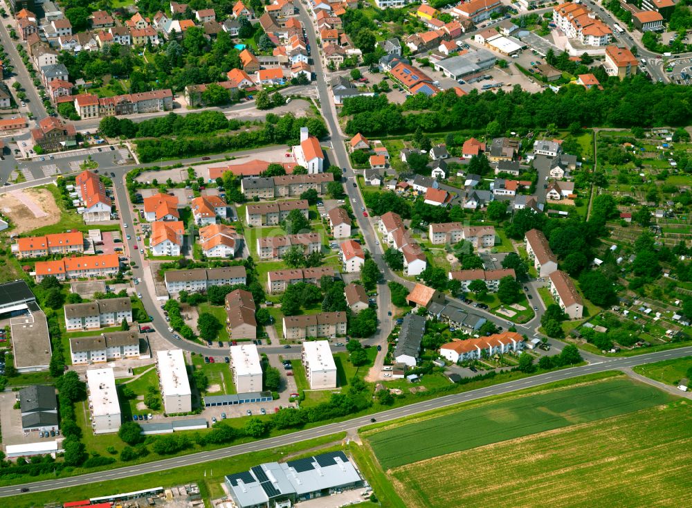 Kirchheimbolanden aus der Vogelperspektive: Wohngebiet - Mischbebauung der Mehr- und Einfamilienhaussiedlung in Kirchheimbolanden im Bundesland Rheinland-Pfalz, Deutschland