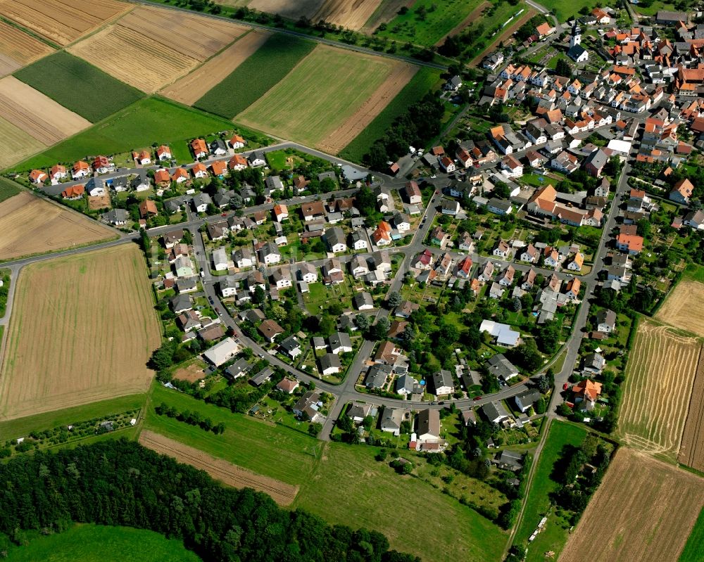 Luftbild Muschenheim - Wohngebiet - Mischbebauung der Mehr- und Einfamilienhaussiedlung in Muschenheim im Bundesland Hessen, Deutschland