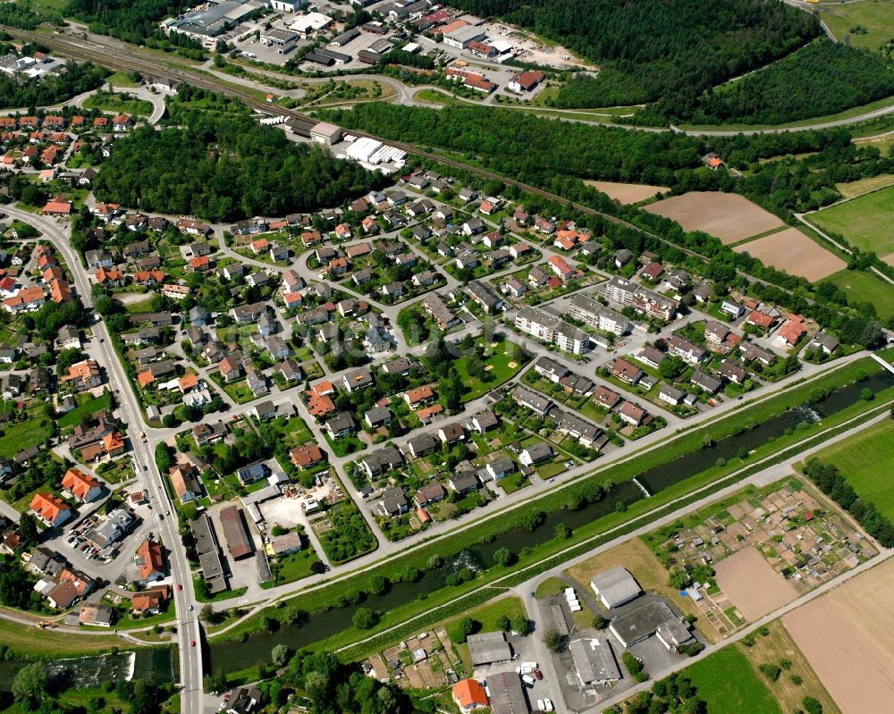 Oberlauchringen aus der Vogelperspektive: Wohngebiet - Mischbebauung der Mehr- und Einfamilienhaussiedlung in Oberlauchringen im Bundesland Baden-Württemberg, Deutschland