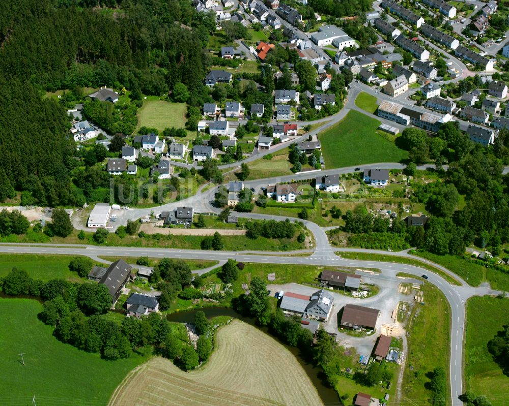 Schauenstein aus der Vogelperspektive: Wohngebiet - Mischbebauung der Mehr- und Einfamilienhaussiedlung in Schauenstein im Bundesland Bayern, Deutschland