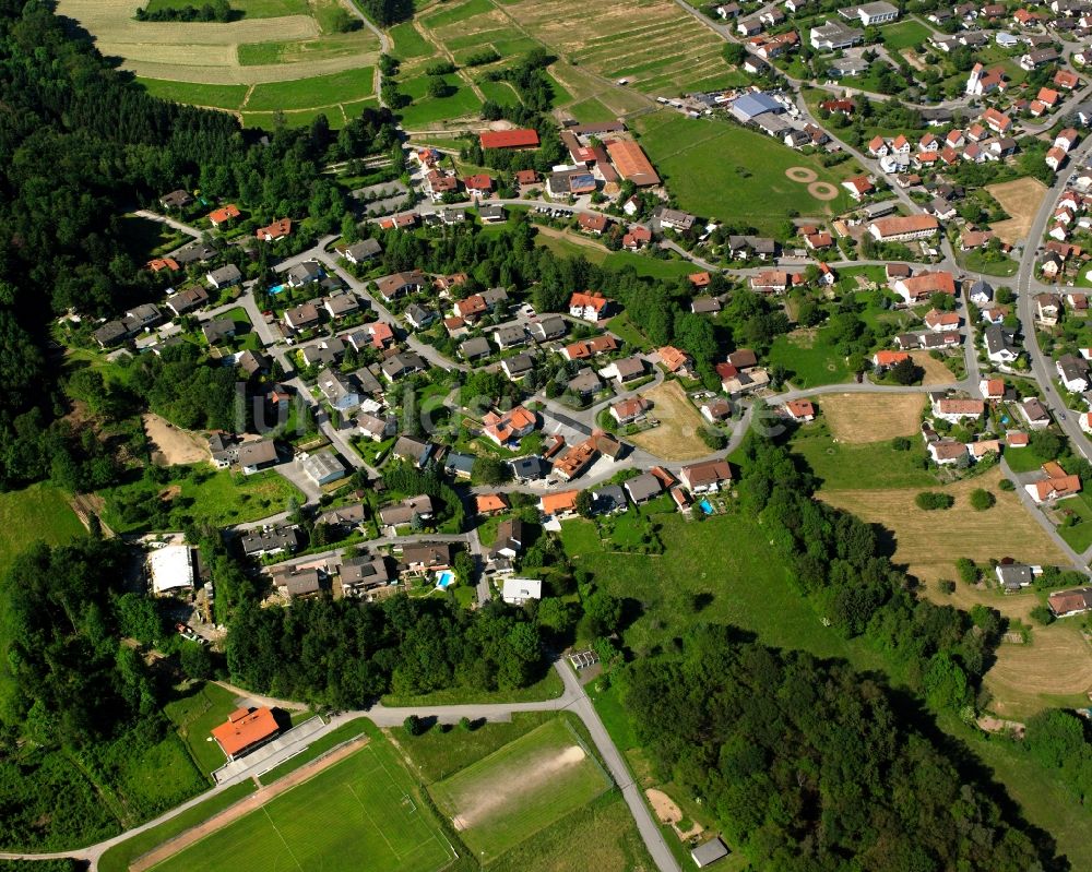 Niederhof aus der Vogelperspektive: Wohngebiet - Mischbebauung der Mehr- und Einfamilienhaussiedlung Am Seelbach in Niederhof im Bundesland Baden-Württemberg, Deutschland