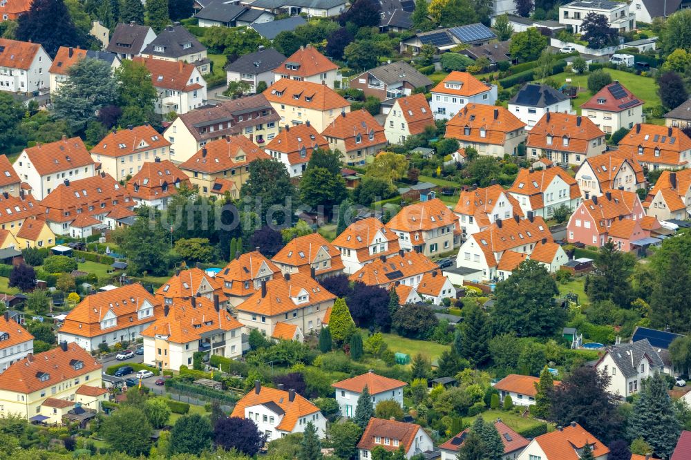 Luftbild Soest - Wohngebiet - Mischbebauung der Mehr- und Einfamilienhaussiedlung in Soest im Bundesland Nordrhein-Westfalen, Deutschland