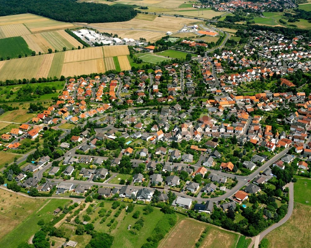 Luftbild Steinbach - Wohngebiet - Mischbebauung der Mehr- und Einfamilienhaussiedlung in Steinbach im Bundesland Hessen, Deutschland