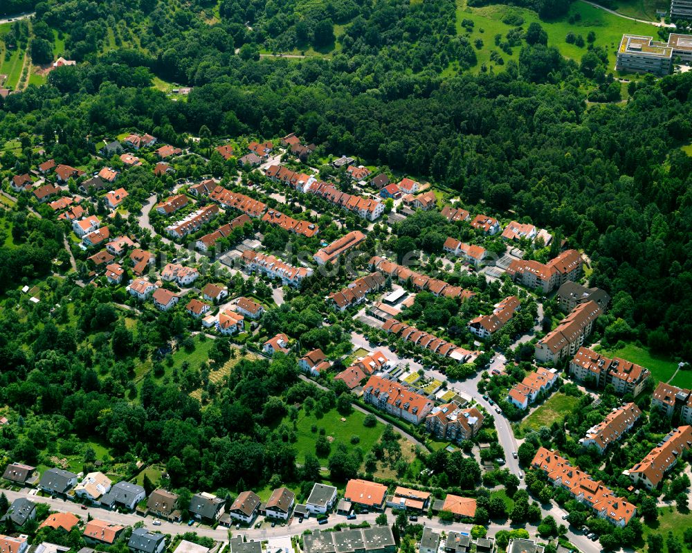 Tübingen aus der Vogelperspektive: Wohngebiet - Mischbebauung der Mehr- und Einfamilienhaussiedlung in Tübingen im Bundesland Baden-Württemberg, Deutschland