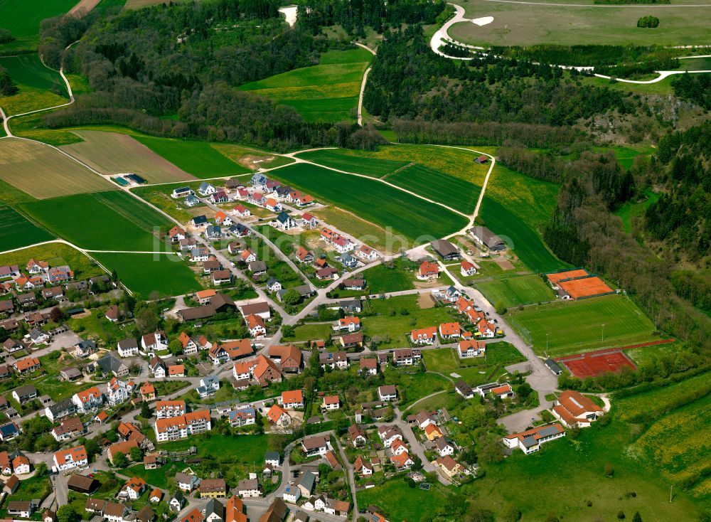 Luftaufnahme Ulm - Wohngebiet - Mischbebauung der Mehr- und Einfamilienhaussiedlung in Ulm im Bundesland Baden-Württemberg, Deutschland