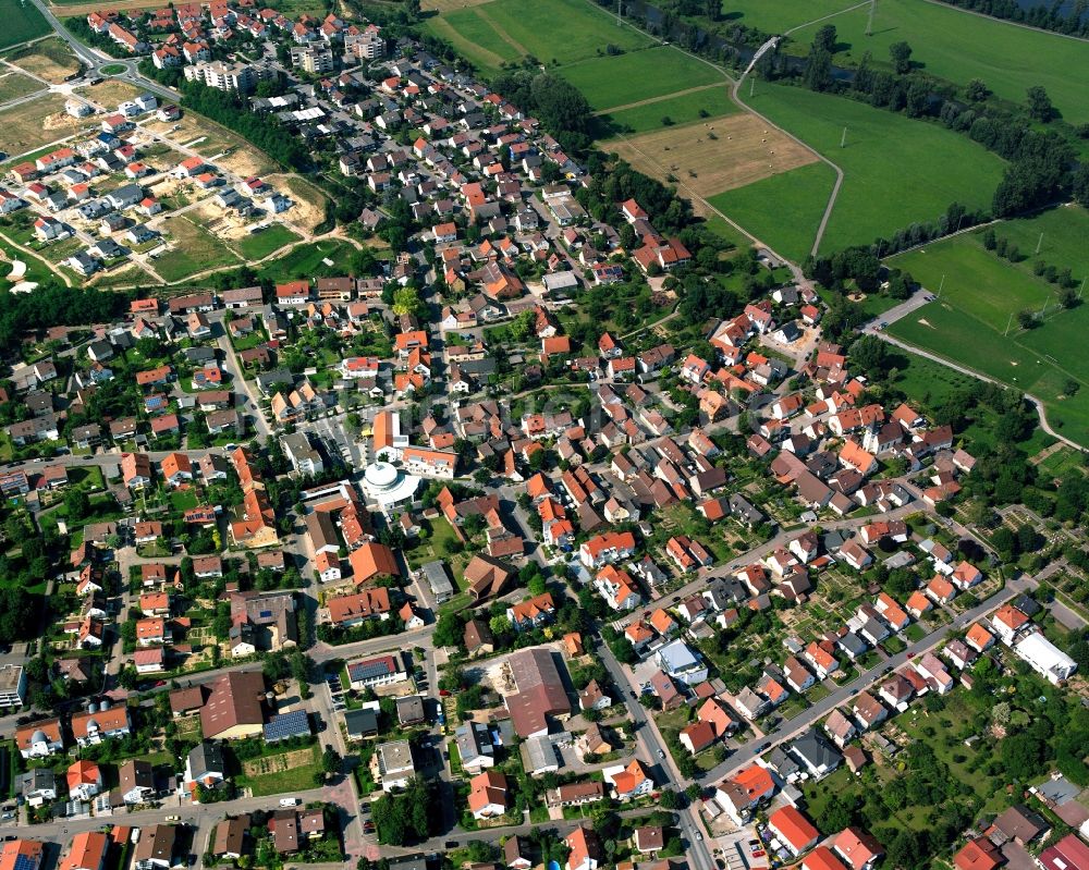 Untereisesheim von oben - Wohngebiet - Mischbebauung der Mehr- und Einfamilienhaussiedlung in Untereisesheim im Bundesland Baden-Württemberg, Deutschland