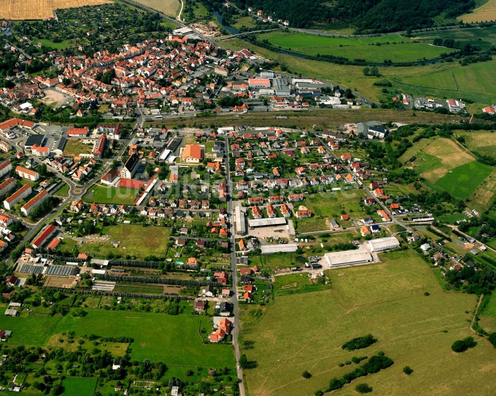 Vacha aus der Vogelperspektive: Wohngebiet - Mischbebauung der Mehr- und Einfamilienhaussiedlung in Vacha im Bundesland Thüringen, Deutschland