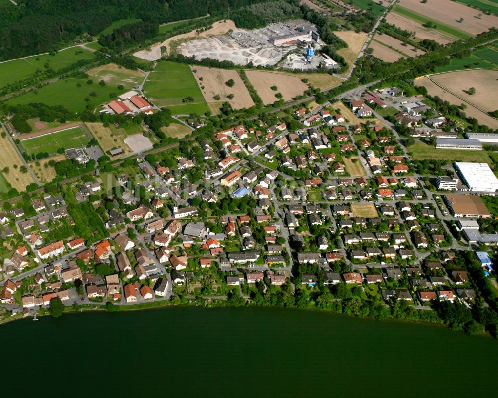 Luftaufnahme Wallbach - Wohngebiet - Mischbebauung der Mehr- und Einfamilienhaussiedlung in Wallbach im Bundesland Baden-Württemberg, Deutschland