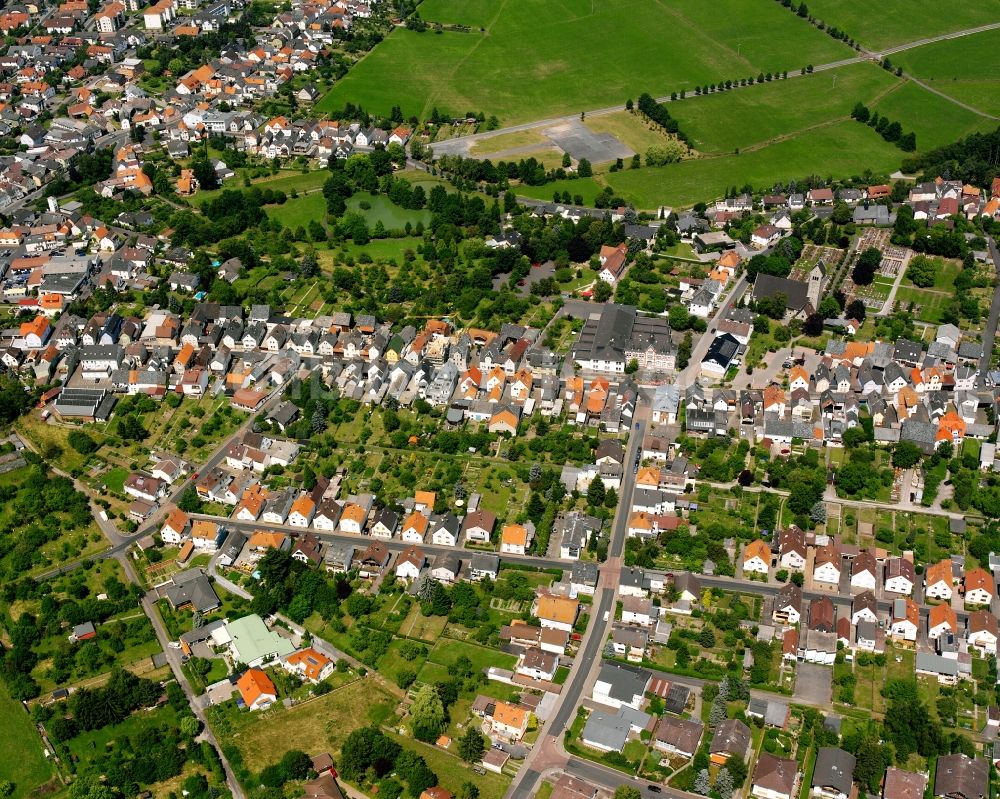 Watzenborn-Steinberg aus der Vogelperspektive: Wohngebiet - Mischbebauung der Mehr- und Einfamilienhaussiedlung in Watzenborn-Steinberg im Bundesland Hessen, Deutschland