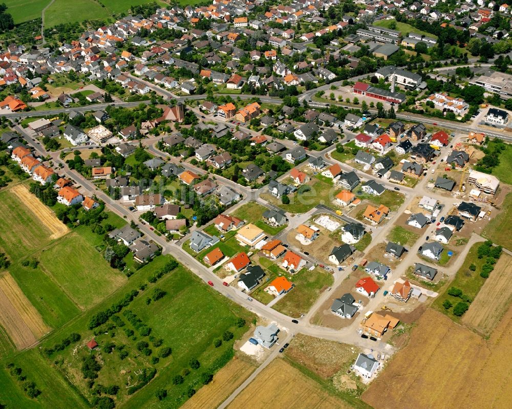 Luftaufnahme Watzenborn-Steinberg - Wohngebiet - Mischbebauung der Mehr- und Einfamilienhaussiedlung in Watzenborn-Steinberg im Bundesland Hessen, Deutschland