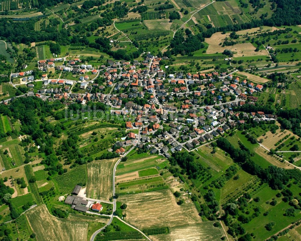 Winden aus der Vogelperspektive: Wohngebiet - Mischbebauung der Mehr- und Einfamilienhaussiedlung in Winden im Bundesland Baden-Württemberg, Deutschland