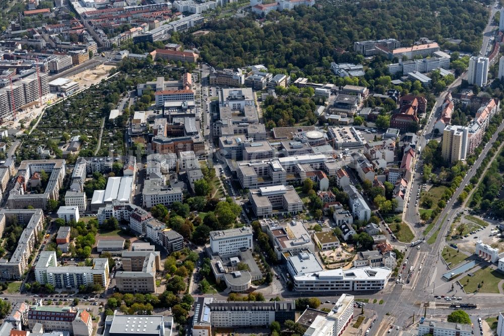 Luftaufnahme Leipzig - Wohngebiet - Mischbebauung der Mehr- und Einfamilienhaussiedlung in Zentrum-Südost im Bundesland Sachsen, Deutschland