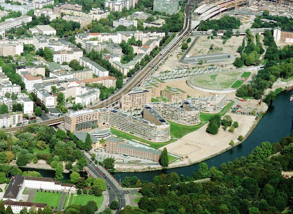 Luftaufnahme Berlin - Moabit - Wohngebiet am Moabiter Werder in Berlin - Moabit am Regierungsviertel / Spreebogen.