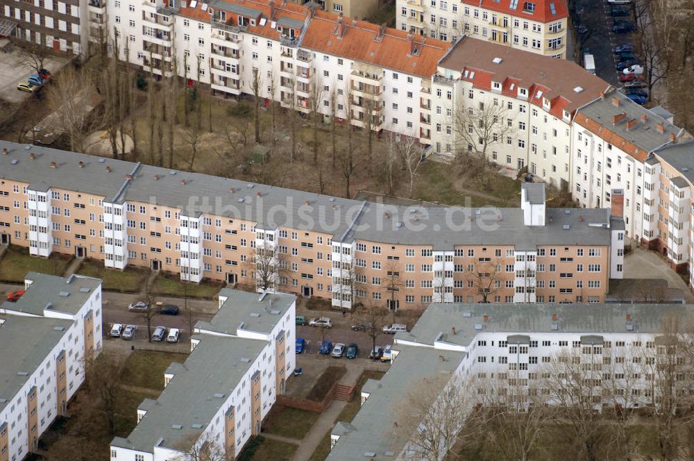 Berlin von oben - Wohngebiet Niederschöneweide in Berlin