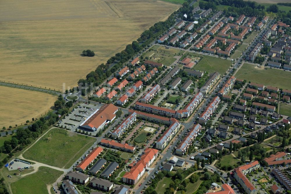 Hoppegarten von oben - Wohngebiet am nordöstlichen Rand von Hoppegarten im Bundesland Brandenburg