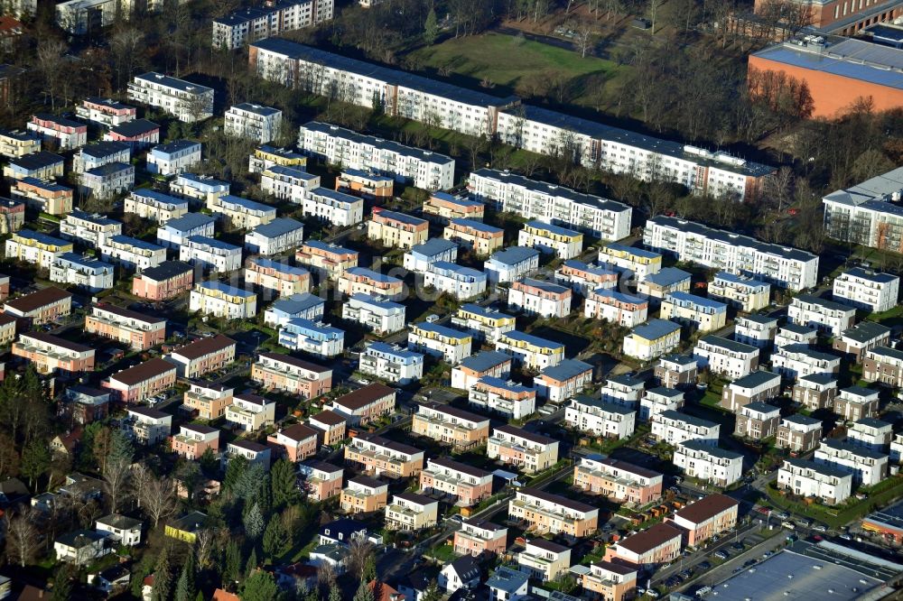 Berlin OT Lichterfelde aus der Vogelperspektive: Wohngebiet im Ortsteil Lichterfelde in Berlin