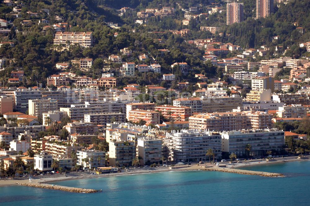 Luftaufnahme Roquebrune-Cap-Martin - Wohngebiet an der Promenade Robert Schumann im Stadtteil Cap-Martin in Roquebrune-Cap-Martin