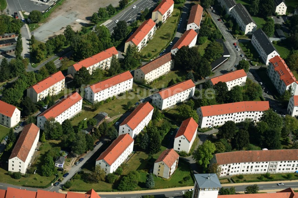 Luftaufnahme Aue - Wohngebiet einer Reihenhaus- Siedlung in der Agricolastraße in Aue im Bundesland Sachsen