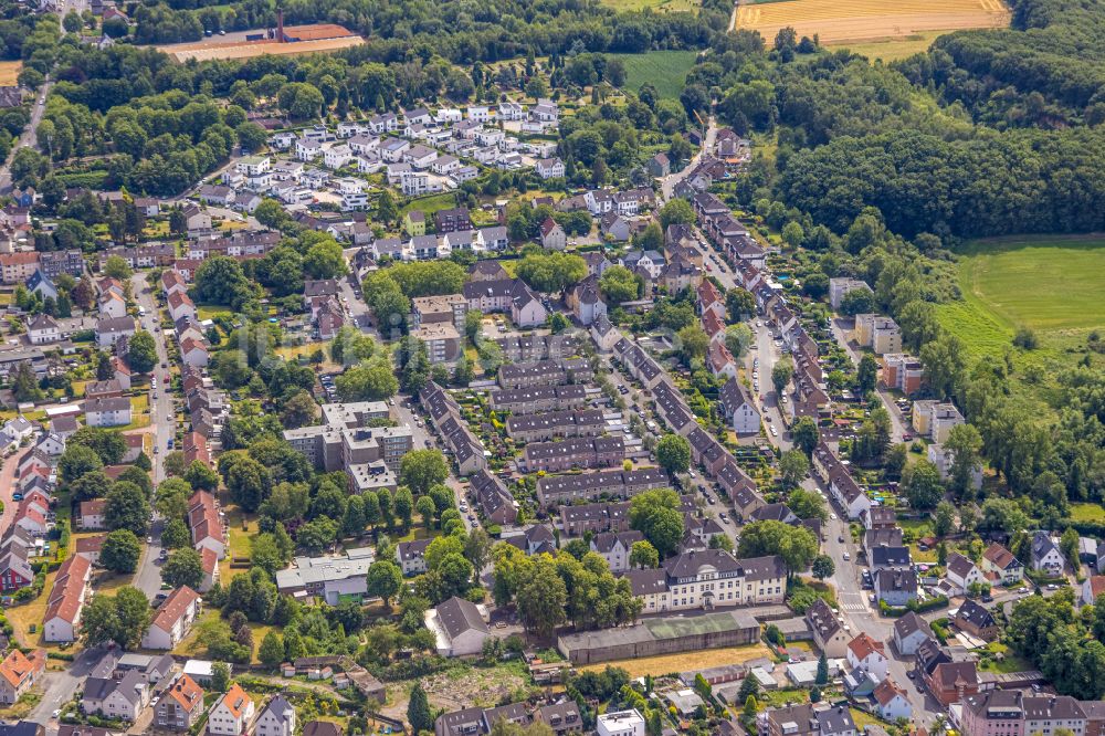 Castrop-Rauxel aus der Vogelperspektive: Wohngebiet einer Reihenhaus- Siedlung Arbeitersiedlung Erindorf in Castrop-Rauxel im Bundesland Nordrhein-Westfalen, Deutschland