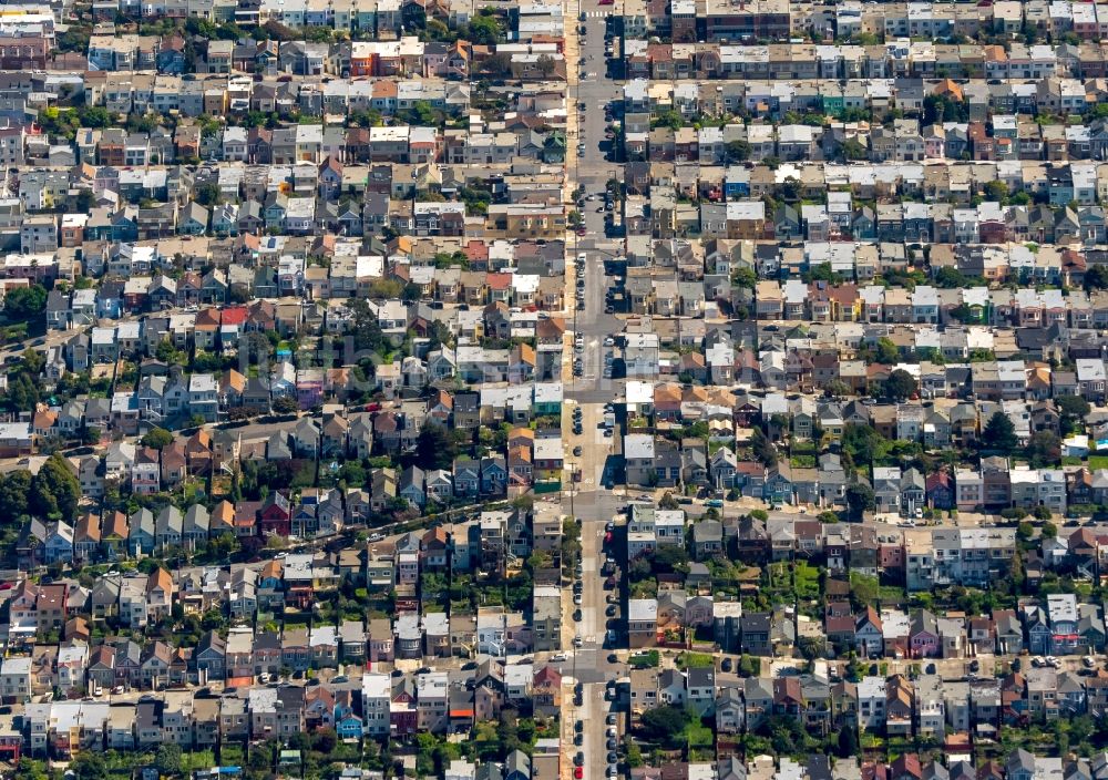 Luftbild San Francisco - Wohngebiet einer Reihenhaus- Siedlung an der Bay Area in San Francisco in Kalifornien, USA