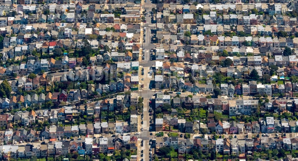 Luftaufnahme San Francisco - Wohngebiet einer Reihenhaus- Siedlung an der Bay Area in San Francisco in Kalifornien, USA