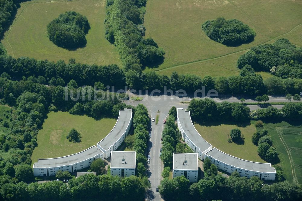 Luftbild Dortmund - Wohngebiet einer Reihenhaus- Siedlung in Dortmund im Bundesland Nordrhein-Westfalen