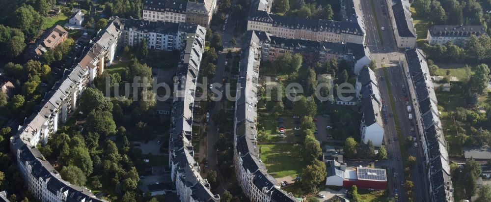 Luftbild Chemnitz - Wohngebiet einer Reihenhaus- Siedlung entlang der Zeißstraße und der Frankenberger Straße in Chemnitz im Bundesland Sachsen