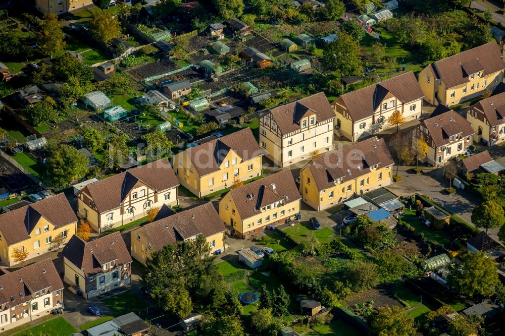 Luftbild Hamm - Wohngebiet einer Reihenhaus- Siedlung in Hamm im Bundesland Nordrhein-Westfalen