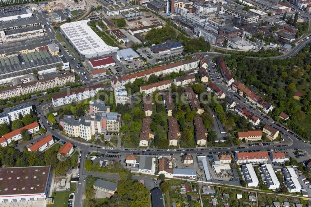 Luftaufnahme Nürnberg - Wohngebiet einer Reihenhaus- Siedlung Ingolstädter Straße - Nerzstraße in Nürnberg im Bundesland Bayern, Deutschland