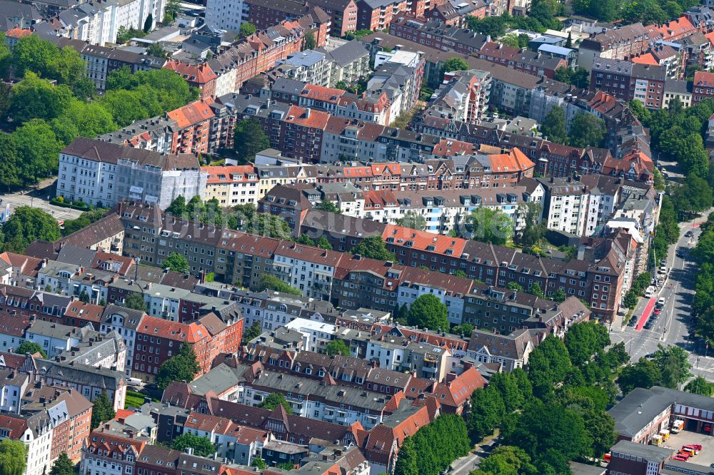 Luftbild Kiel - Wohngebiet einer Reihenhaus- Siedlung in Kiel im Bundesland Schleswig-Holstein, Deutschland