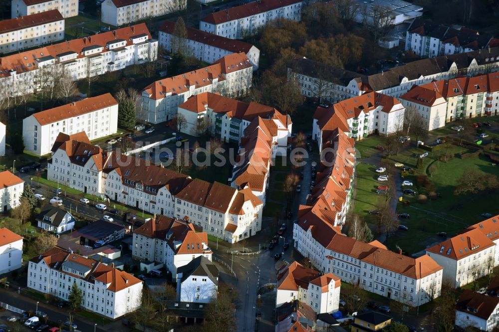 Luftaufnahme Leipzig - Wohngebiet einer Reihenhaus- Siedlung Klingerstraße - Wasserturmstraße in Leipzig im Bundesland Sachsen