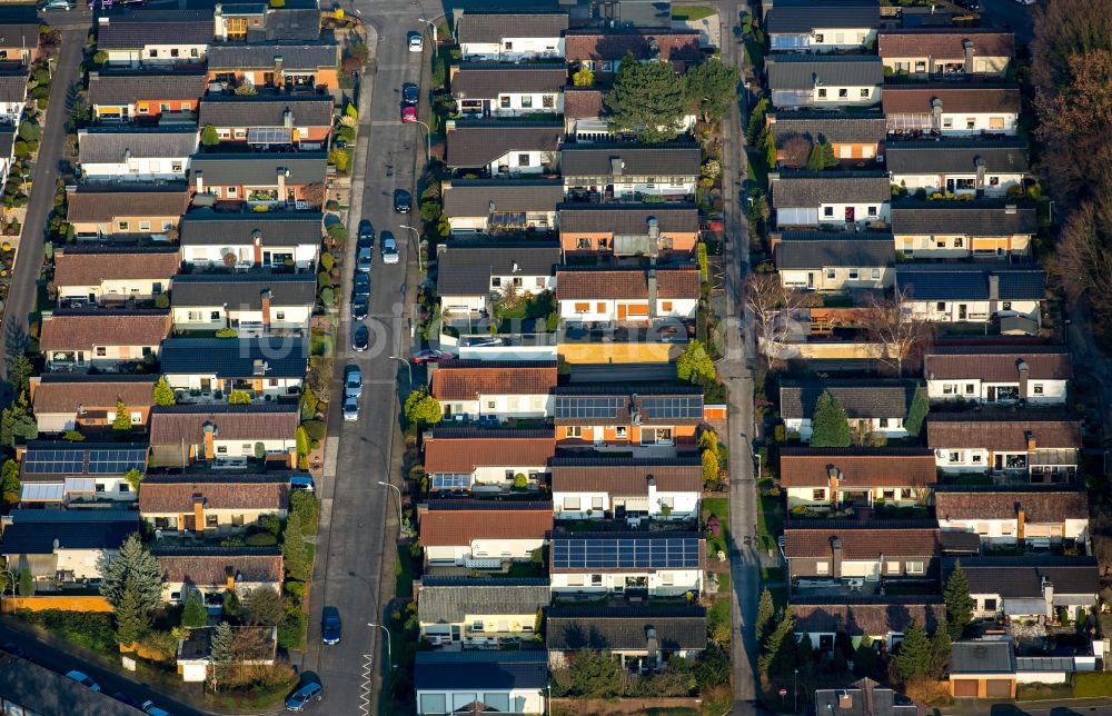 Luftbild Herne - Wohngebiet einer Reihenhaus- Siedlung Lemgoer Straße in Herne im Bundesland Nordrhein-Westfalen