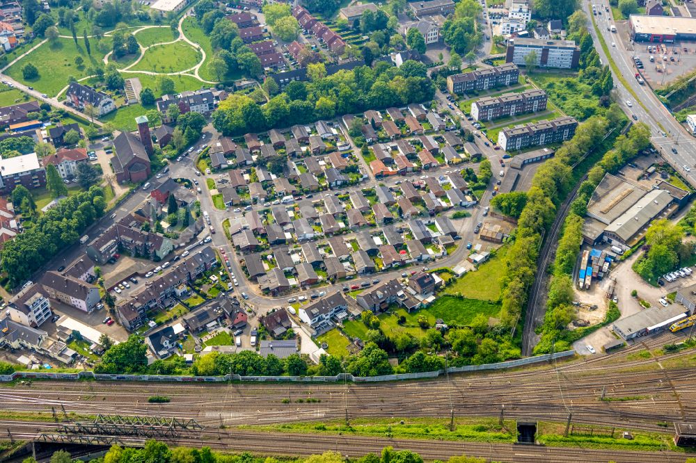 Luftbild Herne - Wohngebiet einer Reihenhaus- Siedlung Lemgoer Straße in Herne im Bundesland Nordrhein-Westfalen