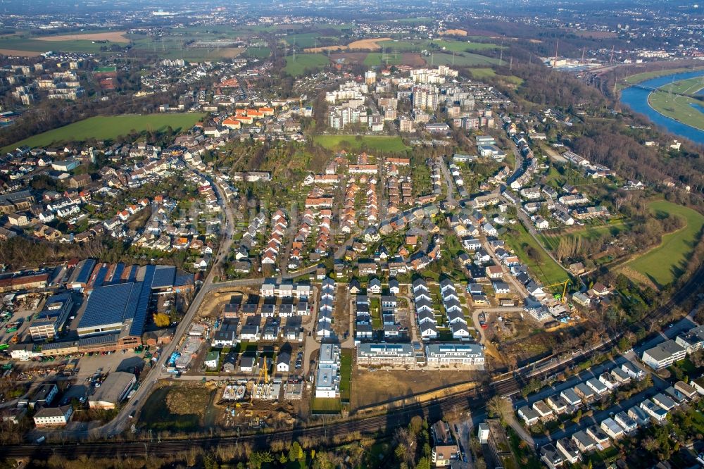 Essen von oben - Wohngebiet einer Reihenhaus- Siedlung am Neubaugebiet Breloher Steig in Essen im Bundesland Nordrhein-Westfalen