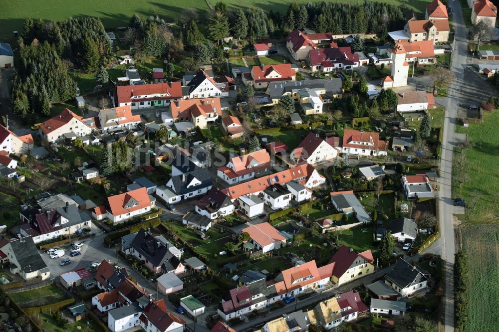 Luftbild Starkenberg - Wohngebiet einer Reihenhaus- Siedlung in Neuposa im Bundesland Thüringen