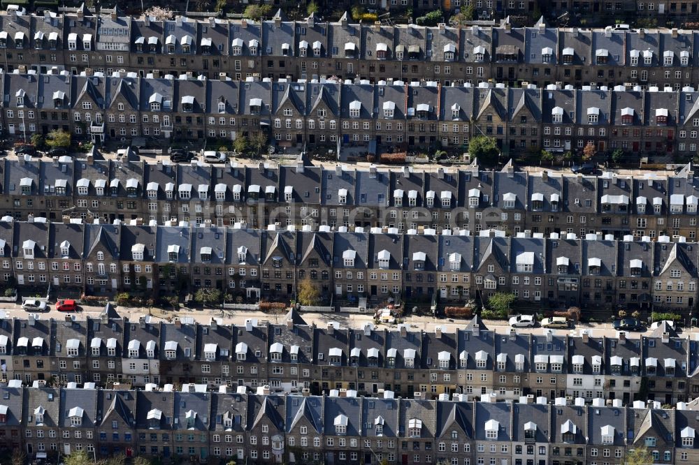 Kopenhagen von oben - Wohngebiet einer Reihenhaus- Siedlung Oster Sogade in Kopenhagen in Region Hovedstaden, Dänemark