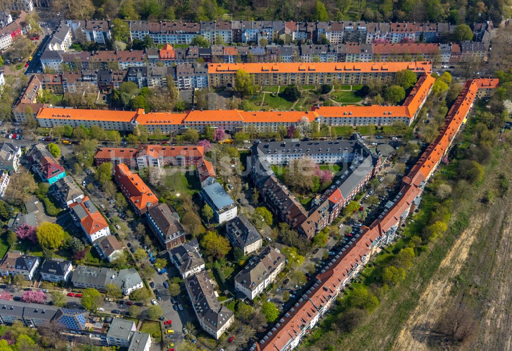 Westfalendamm-Nord aus der Vogelperspektive: Wohngebiet einer Reihenhaus- Siedlung in Westfalendamm-Nord im Bundesland Nordrhein-Westfalen, Deutschland