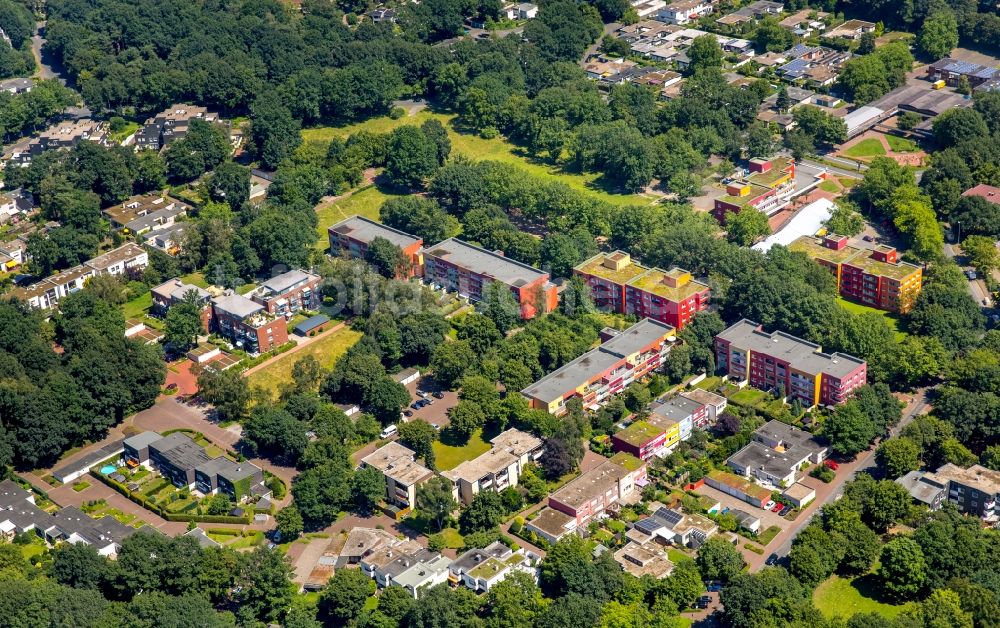 Dorsten von oben - Wohngebiet einer Reihenhaus- Siedlung Wittenberger Damm in Dorsten im Bundesland Nordrhein-Westfalen